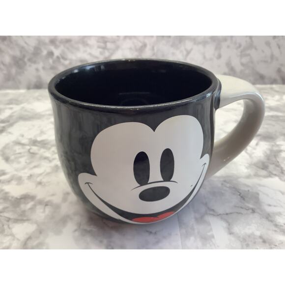 Disney Parks Mickey Mouse Face Timeless Ceramic 16 ounce Mug - Picture 2 of 4
